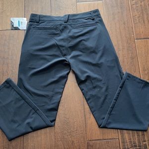 NWT OAKLEY GOLD PANTS